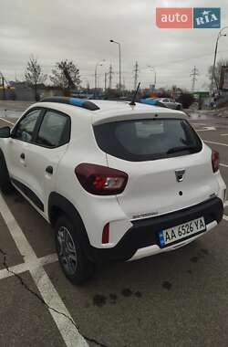 Внедорожник / Кроссовер Dacia Spring 2021 в 