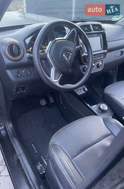 Внедорожник / Кроссовер Dacia Spring 2022 в Львове
