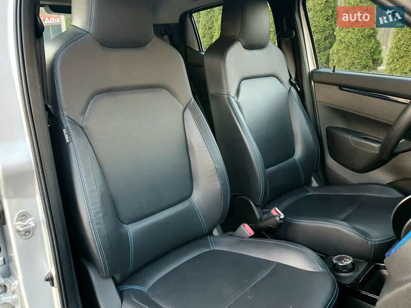 Внедорожник / Кроссовер Dacia Spring 2021 в Киеве