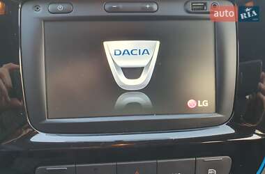 Внедорожник / Кроссовер Dacia Spring 2021 в 