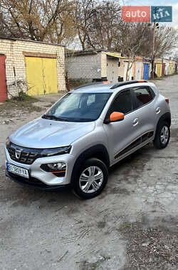 Внедорожник / Кроссовер Dacia Spring 2022 в 