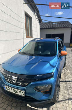 Внедорожник / Кроссовер Dacia Spring 2022 в 