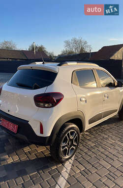 Внедорожник / Кроссовер Dacia Spring 2022 в 