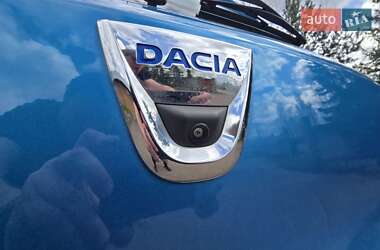 Внедорожник / Кроссовер Dacia Spring 2022 в 