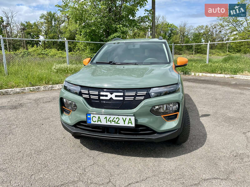 Внедорожник / Кроссовер Dacia Spring 2022 в 