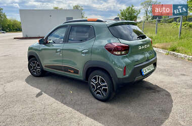 Внедорожник / Кроссовер Dacia Spring 2022 в 