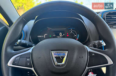 Внедорожник / Кроссовер Dacia Spring 2021 в 