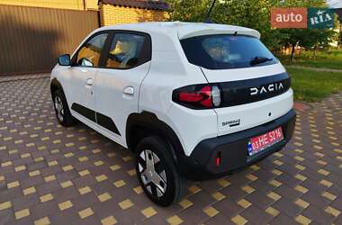 Позашляховик / Кросовер Dacia Spring 2025 в 