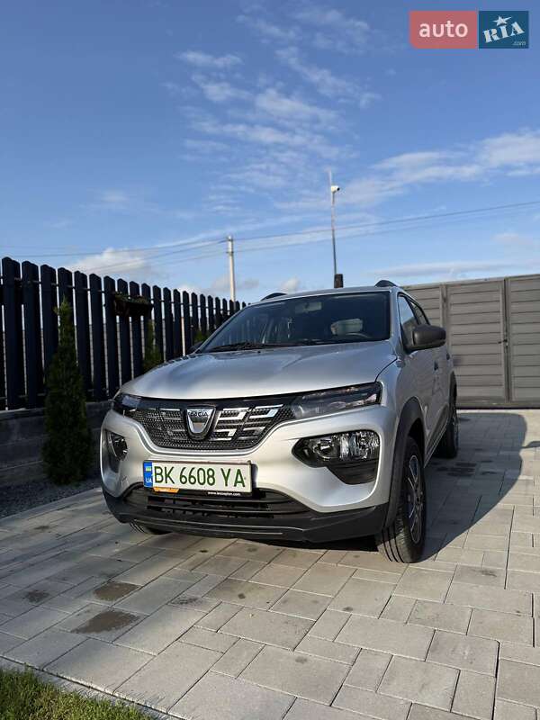 Позашляховик / Кросовер Dacia Spring 2020 в Рівному