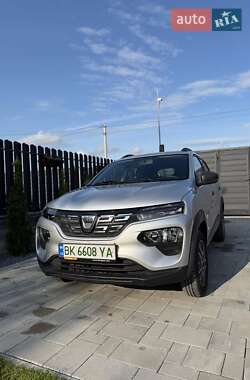 Внедорожник / Кроссовер Dacia Spring 2020 в 