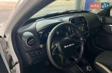 Внедорожник / Кроссовер Dacia Spring 2022 в 