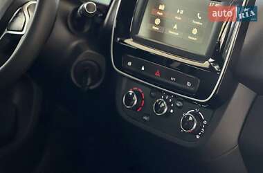 Внедорожник / Кроссовер Dacia Spring 2022 в 