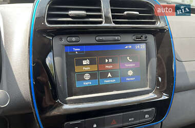 Внедорожник / Кроссовер Dacia Spring 2021 в 
