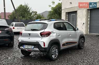 Внедорожник / Кроссовер Dacia Spring 2020 в 