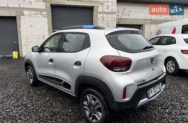 Внедорожник / Кроссовер Dacia Spring 2020 в 