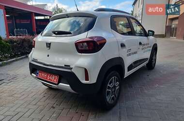 Внедорожник / Кроссовер Dacia Spring 2021 в 