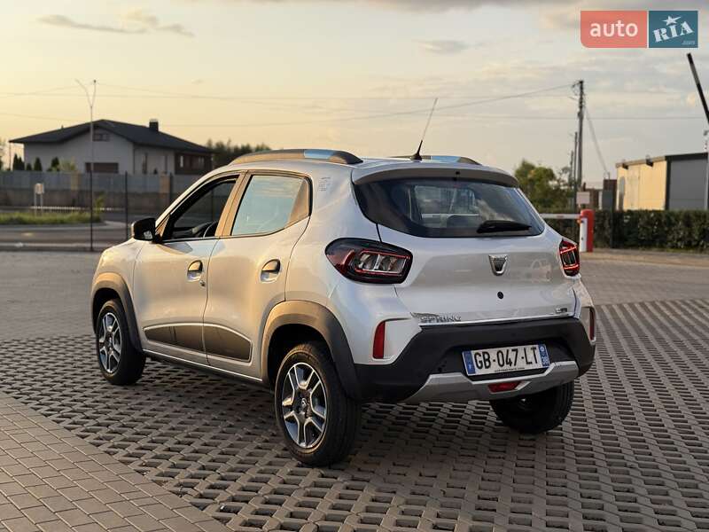 Позашляховик / Кросовер Dacia Spring 2021 в Луцьку