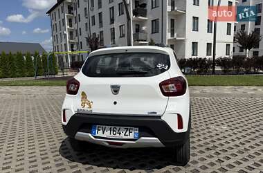 Внедорожник / Кроссовер Dacia Spring 2020 в 