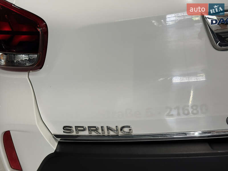 Внедорожник / Кроссовер Dacia Spring 2022 в Владимире