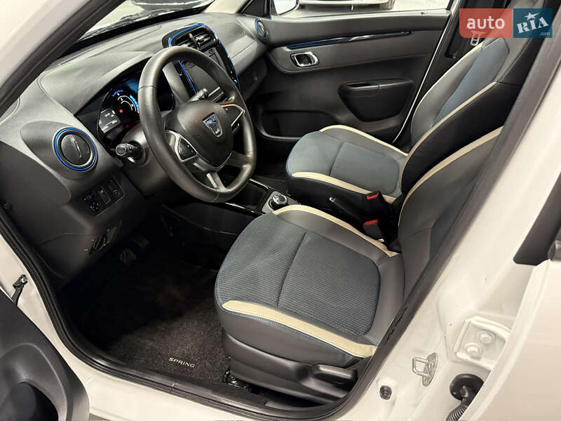 Внедорожник / Кроссовер Dacia Spring 2022 в Владимире