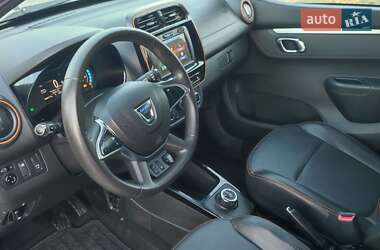 Внедорожник / Кроссовер Dacia Spring 2021 в 