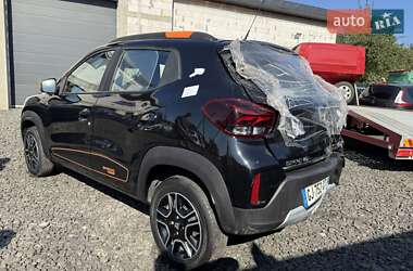 Внедорожник / Кроссовер Dacia Spring 2022 в 