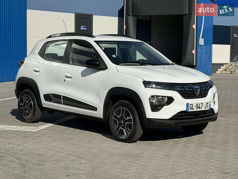 Позашляховик / Кросовер Dacia Spring 2022 в 