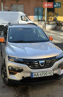 Внедорожник / Кроссовер Dacia Spring 2022 в Киеве