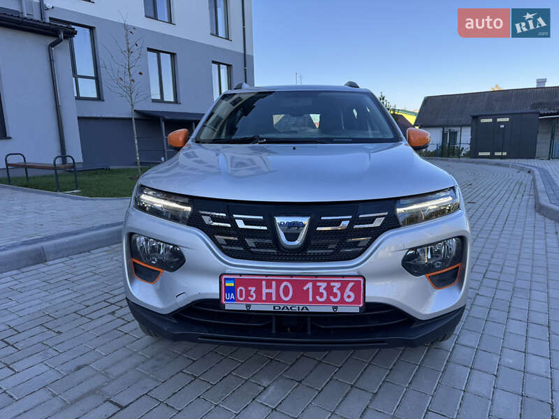 Позашляховик / Кросовер Dacia Spring 2022 в Дубні