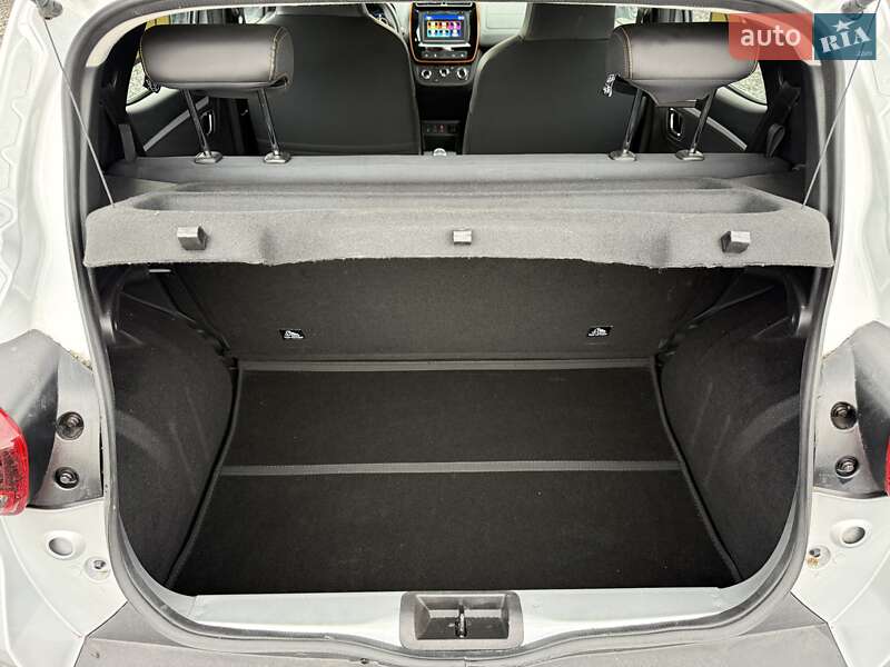 Позашляховик / Кросовер Dacia Spring 2022 в Луцьку фото 36 Позашляховик / Кросовер Dacia Spring 2022 в Луцьку