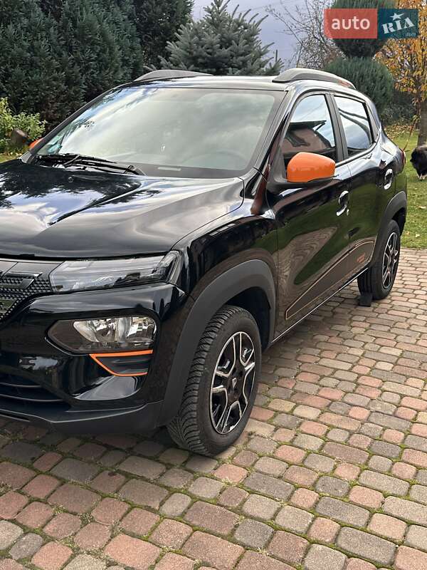 Позашляховик / Кросовер Dacia Spring 2022 в Вигоді