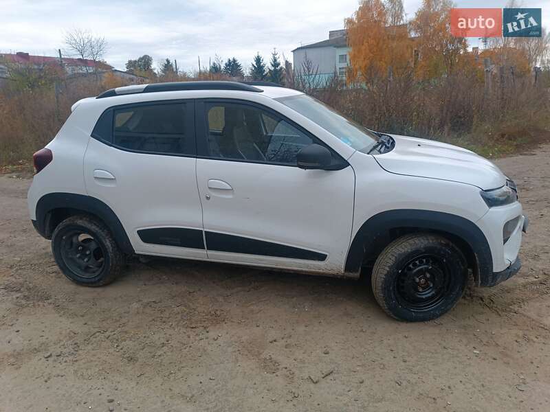 Позашляховик / Кросовер Dacia Spring 2023 в Дубні