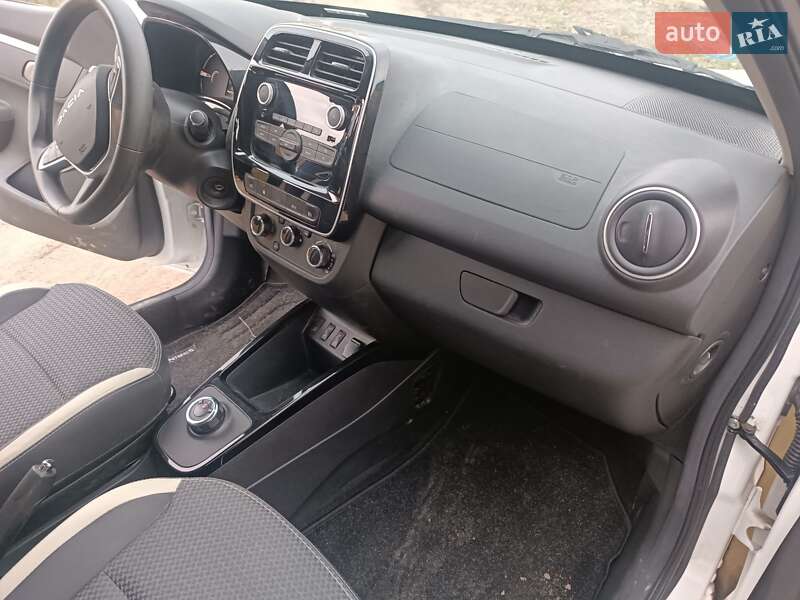 Позашляховик / Кросовер Dacia Spring 2023 в Дубні