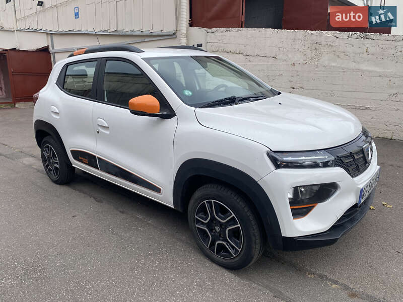 Позашляховик / Кросовер Dacia Spring 2021 в Києві фото 8 Позашляховик / Кросовер Dacia Spring 2021 в Києві