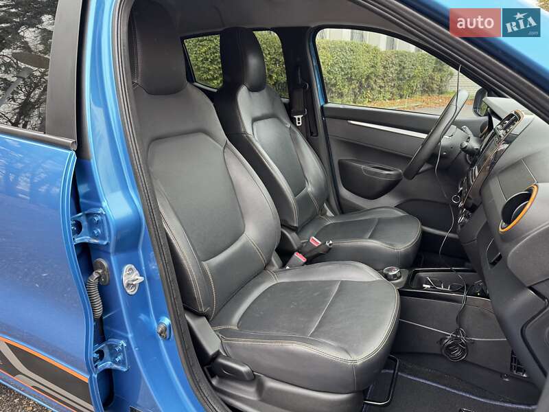 Позашляховик / Кросовер Dacia Spring 2022 в Дніпрі фото 25 Позашляховик / Кросовер Dacia Spring 2022 в Дніпрі