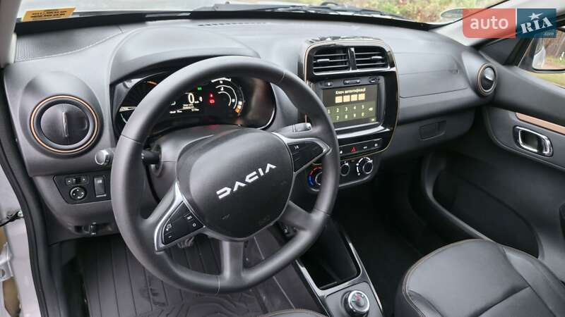 Позашляховик / Кросовер Dacia Spring 2023 в Житомирі фото 17 Позашляховик / Кросовер Dacia Spring 2023 в Житомирі