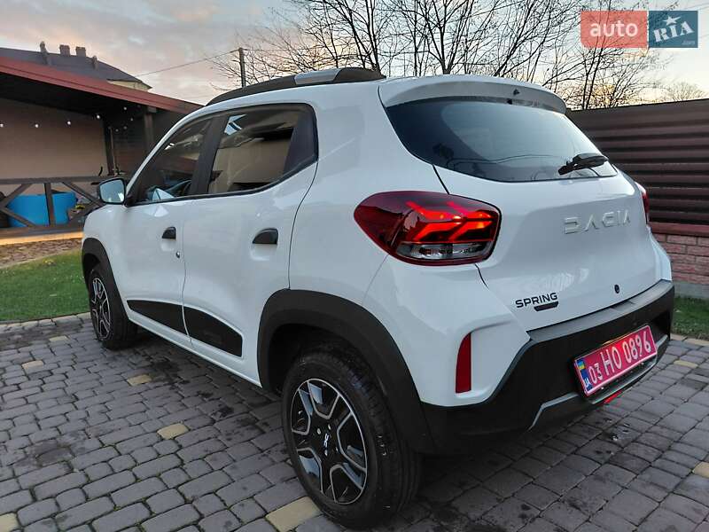 Внедорожник / Кроссовер Dacia Spring 2023 в Ивано-Франковске