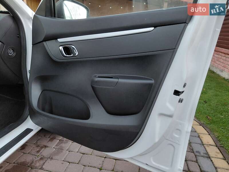 Внедорожник / Кроссовер Dacia Spring 2023 в Ивано-Франковске