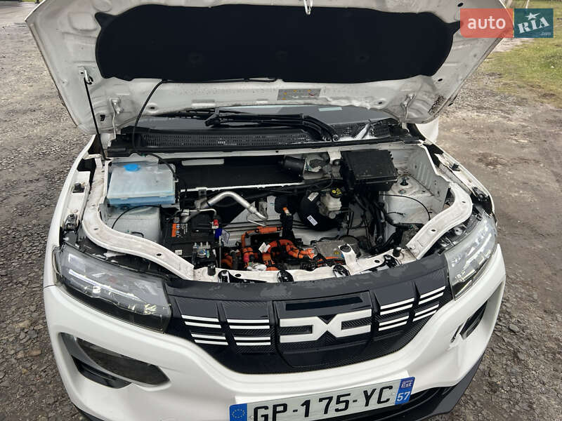 Внедорожник / Кроссовер Dacia Spring 2023 в Камне-Каширском