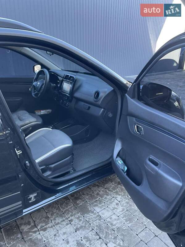 Внедорожник / Кроссовер Dacia Spring 2022 в Рожнове