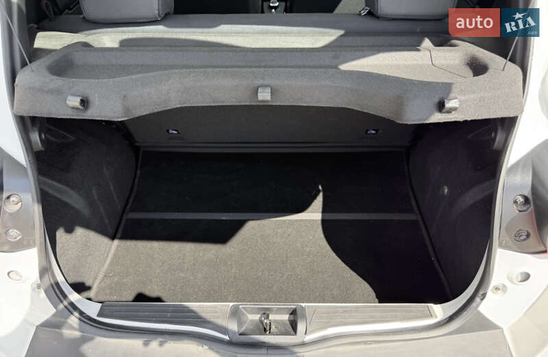 Внедорожник / Кроссовер Dacia Spring 2020 в Киеве