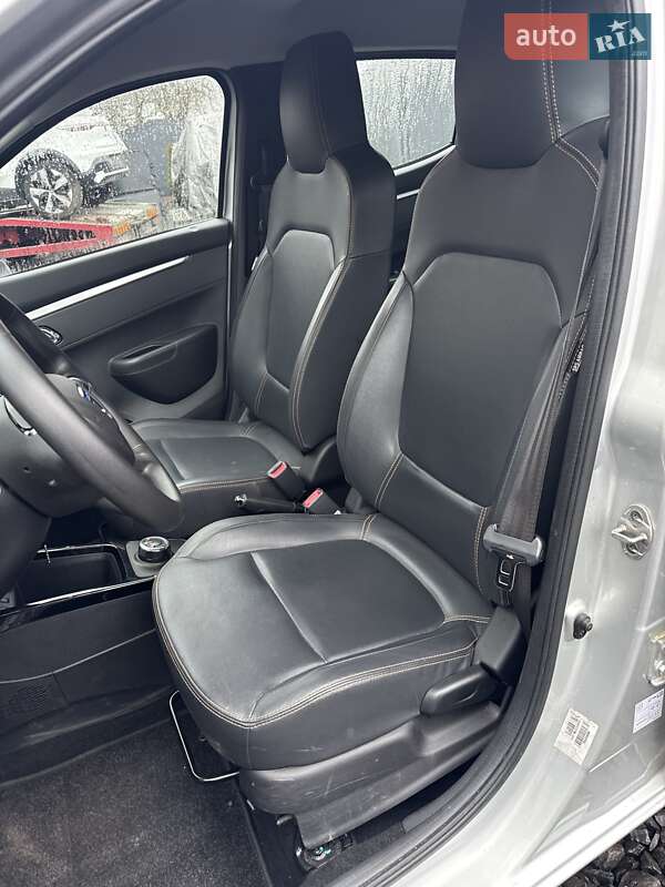 Внедорожник / Кроссовер Dacia Spring 2022 в Луцке