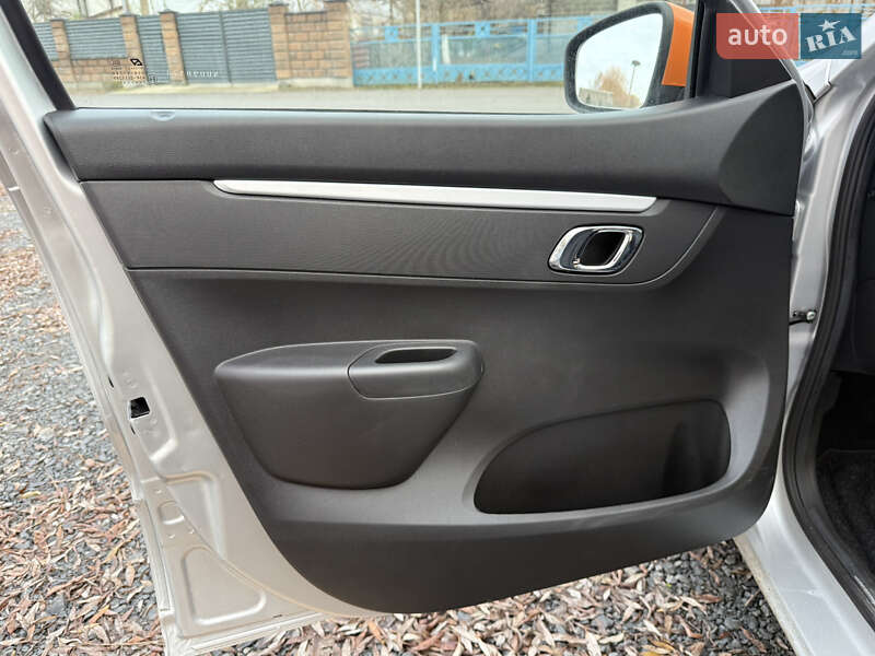 Внедорожник / Кроссовер Dacia Spring 2023 в Ровно