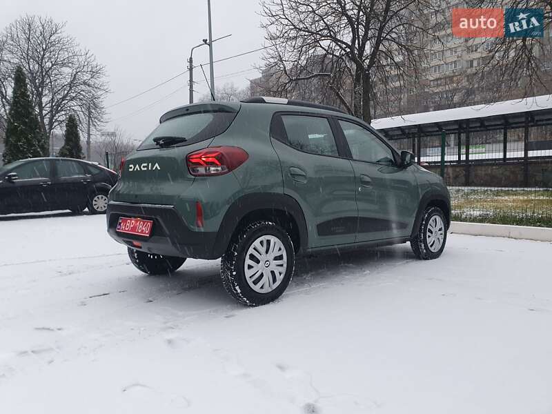Позашляховик / Кросовер Dacia Spring 2023 в Києві