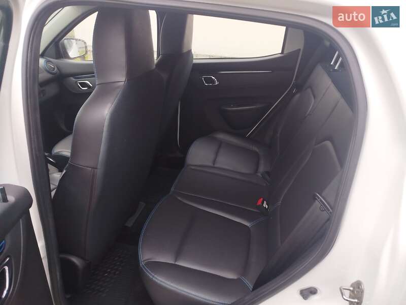 Внедорожник / Кроссовер Dacia Spring 2021 в Ровно