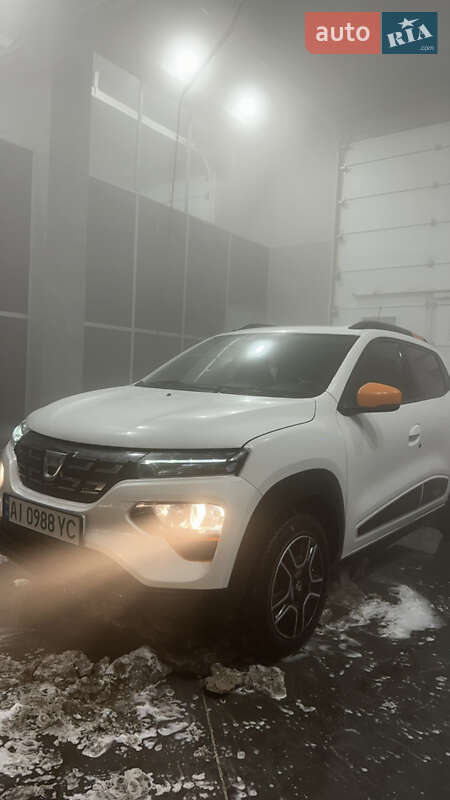 Позашляховик / Кросовер Dacia Spring 2021 в Києві