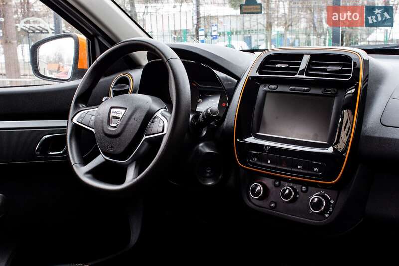 Внедорожник / Кроссовер Dacia Spring 2020 в Львове