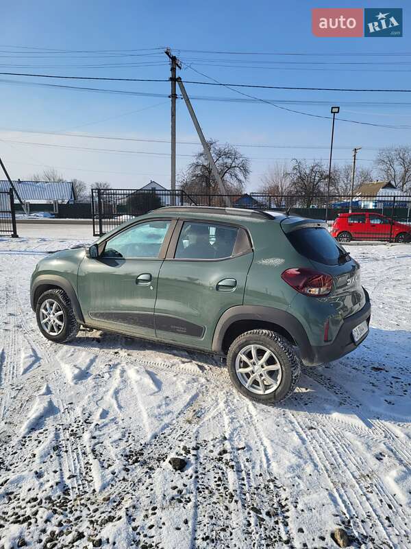 Внедорожник / Кроссовер Dacia Spring 2023 в Новоархангельске