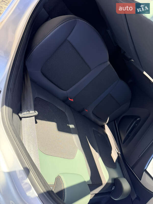 Позашляховик / Кросовер Dacia Spring 2024 в Львові