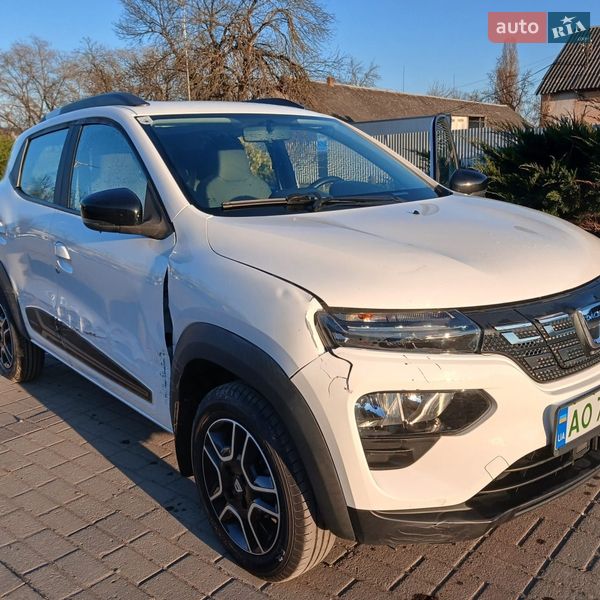 Позашляховик / Кросовер Dacia Spring 2022 в Ужгороді